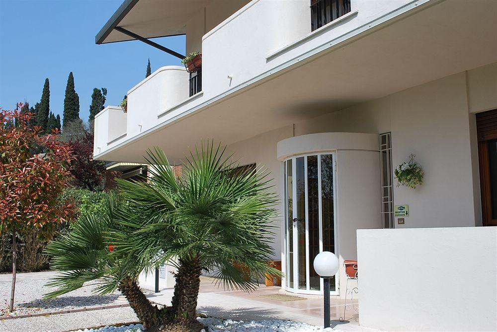 B&B Villa Bianca Sona Zewnętrze zdjęcie