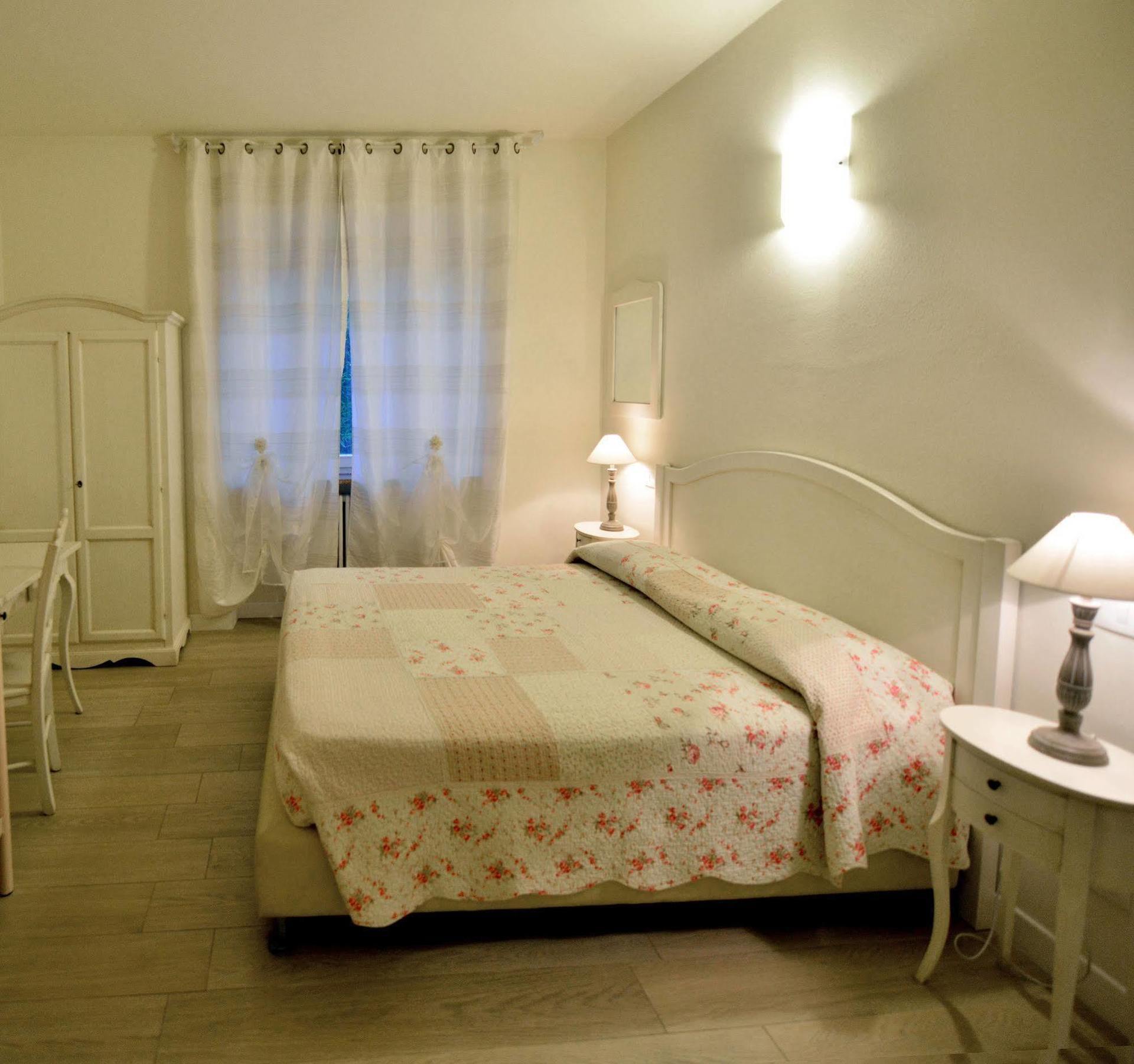 B&B Villa Bianca Sona Zewnętrze zdjęcie